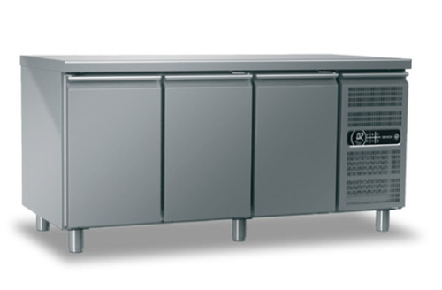 COUNTER REFRIGERATION GINOX 80CM DEPTH 3 GN DOORS