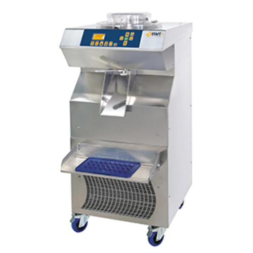 MULTIFUNCTION ICECREAM MACHINE STAFF ICE R151